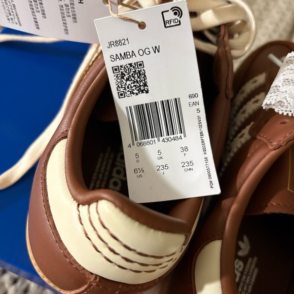 Adidas Samba Brown and White Sneakers - Picture 8 of 10